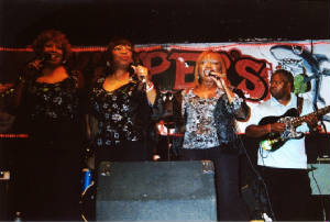 The Dixie Cups in Tampa, October 2005