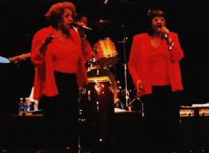 The Dixie Cups in Tampa, November 2005
