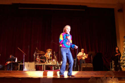 Robin performing in Jackson, TN